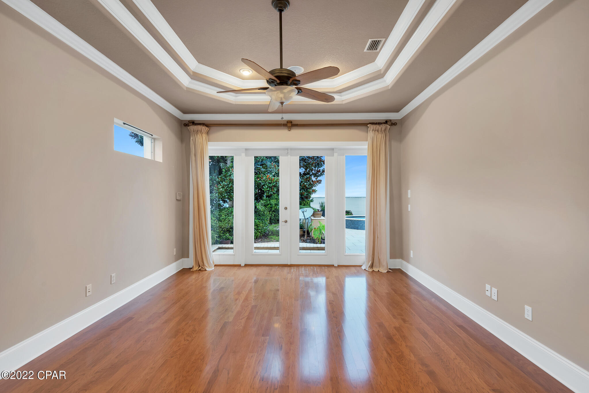 Emerald Bay - Residential