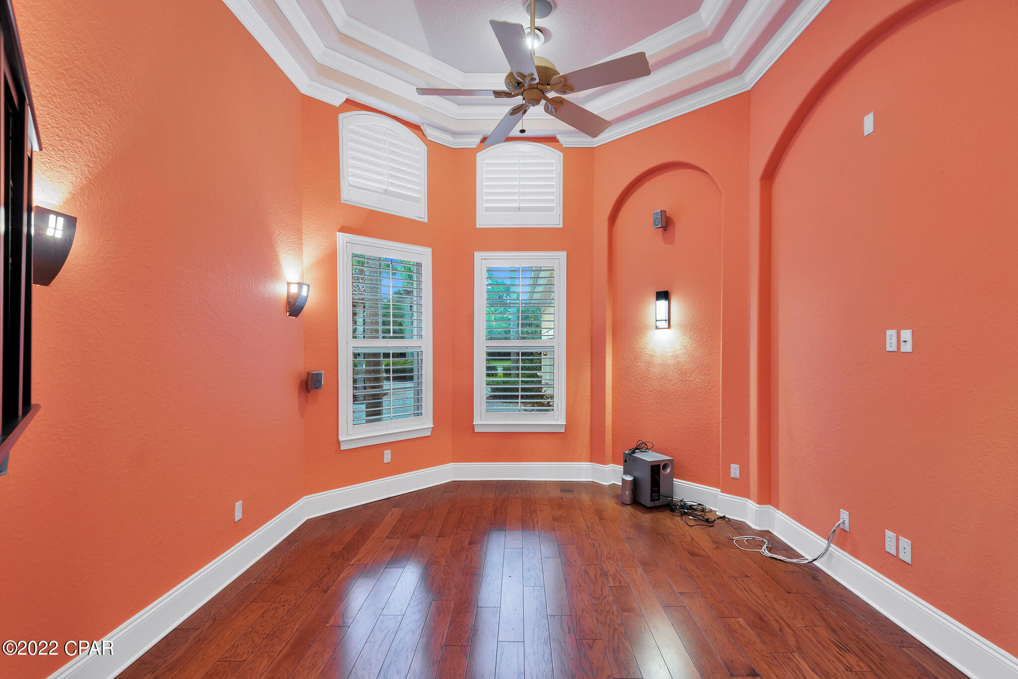 Emerald Bay - Residential