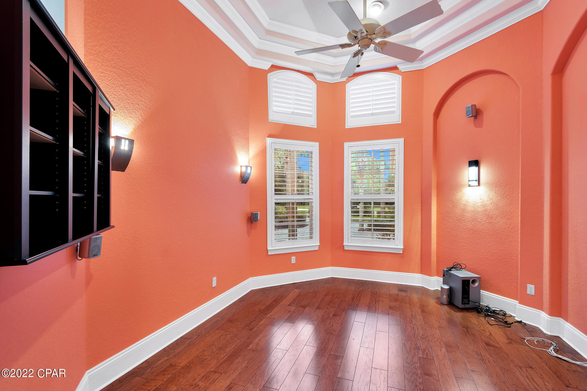 Emerald Bay - Residential