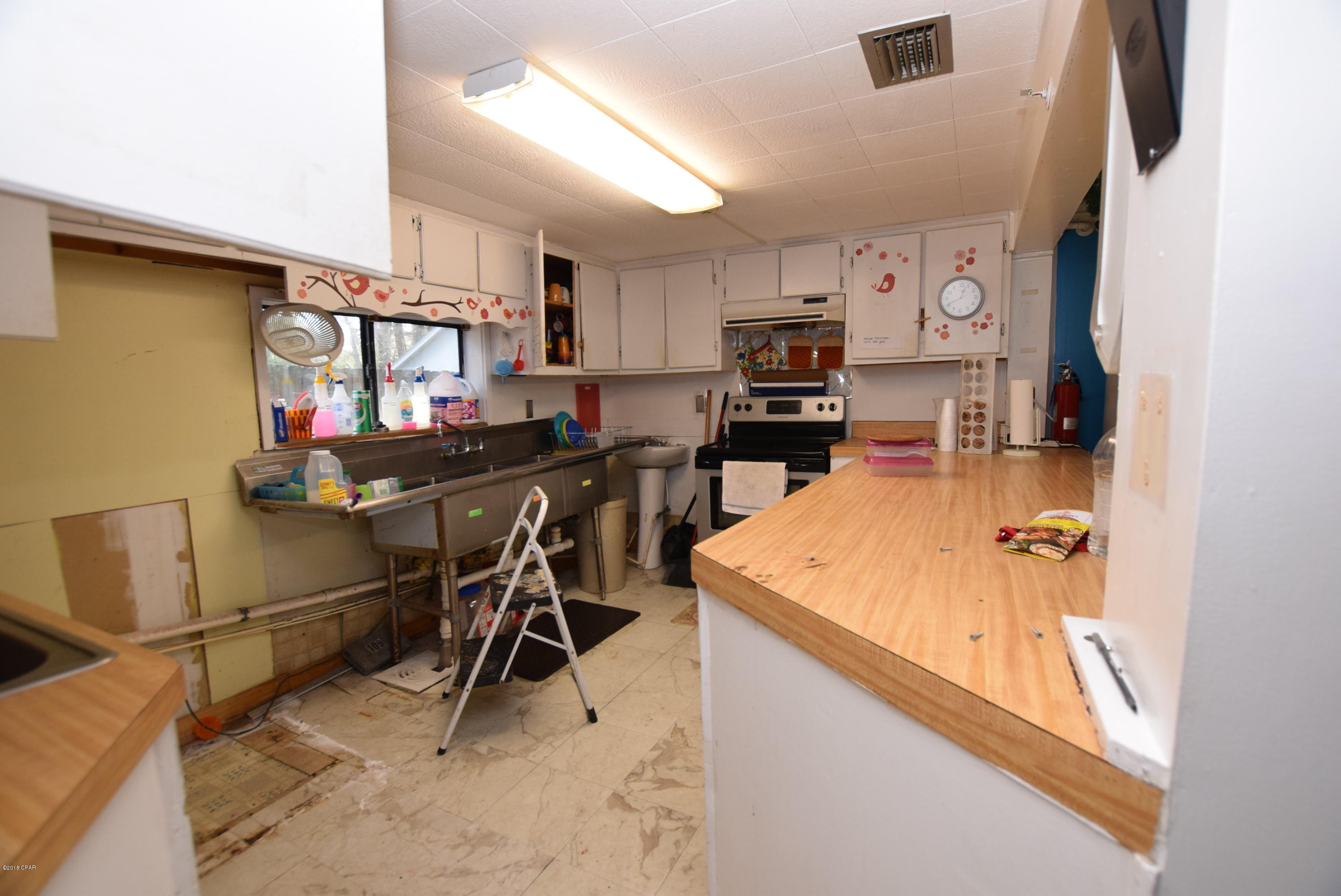 E.L. Wood - Commercial Sale