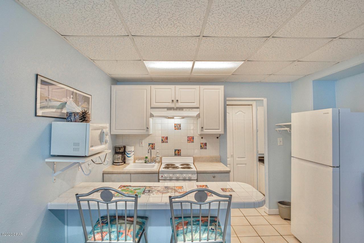 Fontainebleau Terrace - Residential