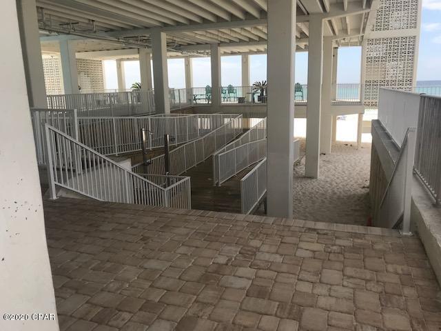 Fontainebleau Terrace - Residential