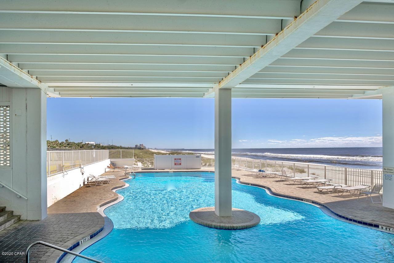 Fontainebleau Terrace - Residential