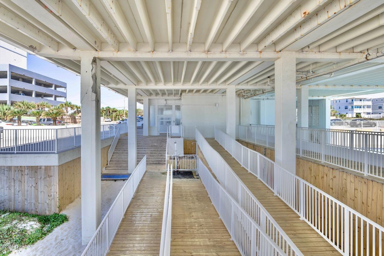 Fontainebleau Terrace - Residential