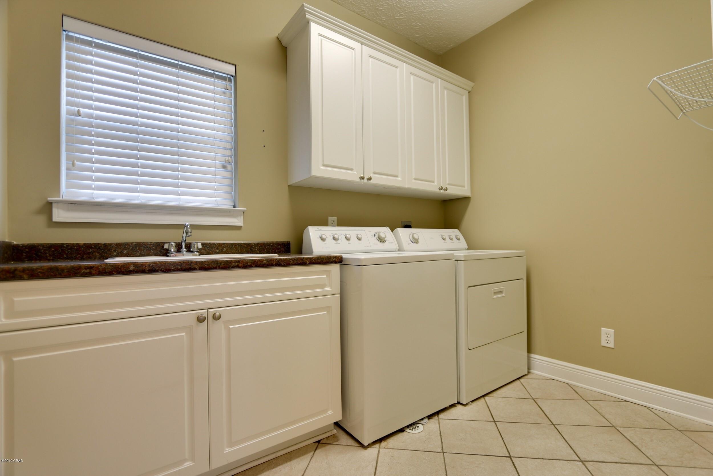 Riverside Ph I - Residential Lease