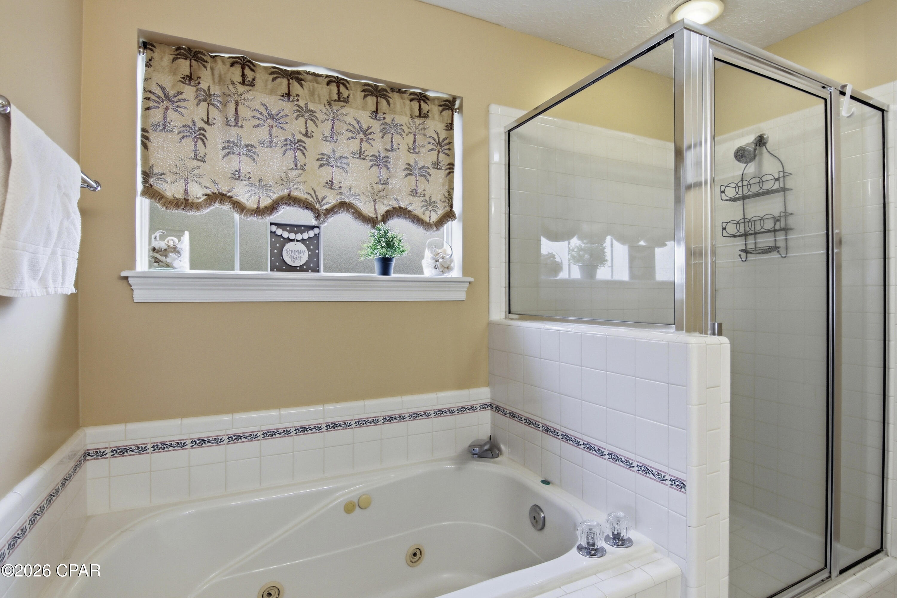 Mowat Highlands Ph VII - Residential