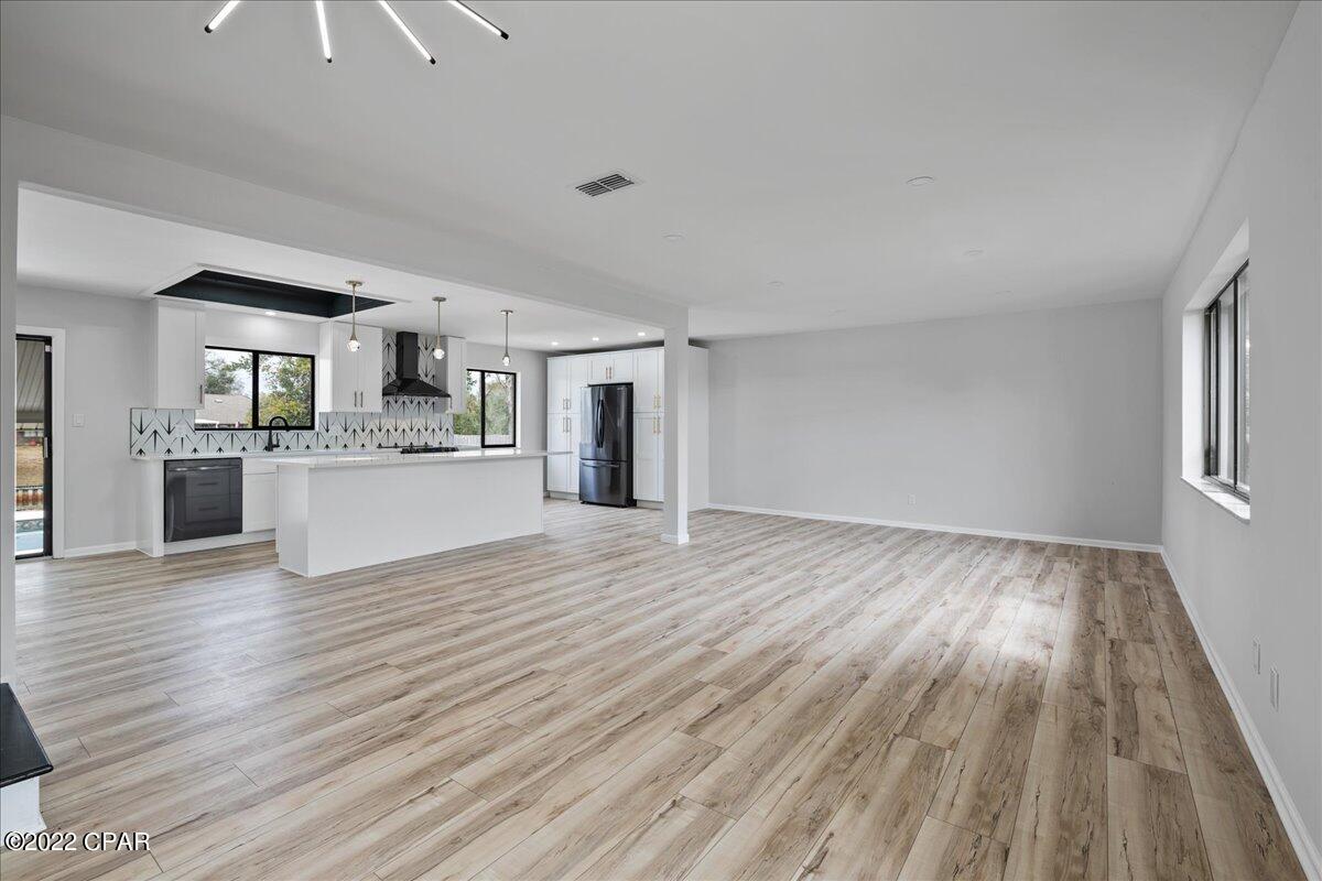 Kings Point - Residential
