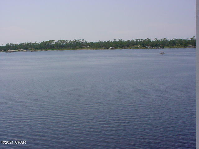 Lagoon Towers Phase I - Residential