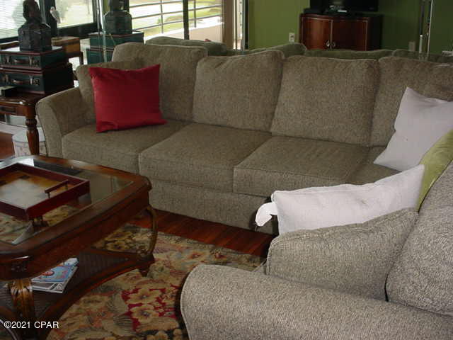 Lagoon Towers Phase I - Residential