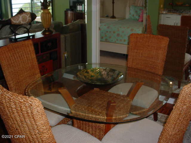 Lagoon Towers Phase I - Residential