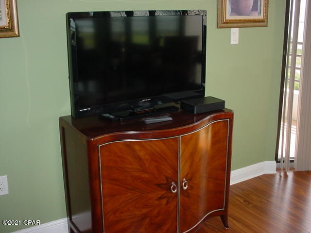 Lagoon Towers Phase I - Residential