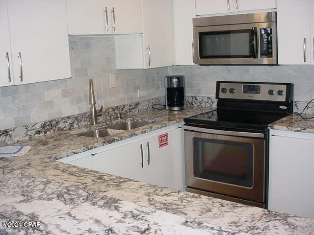 Lagoon Towers Phase I - Residential