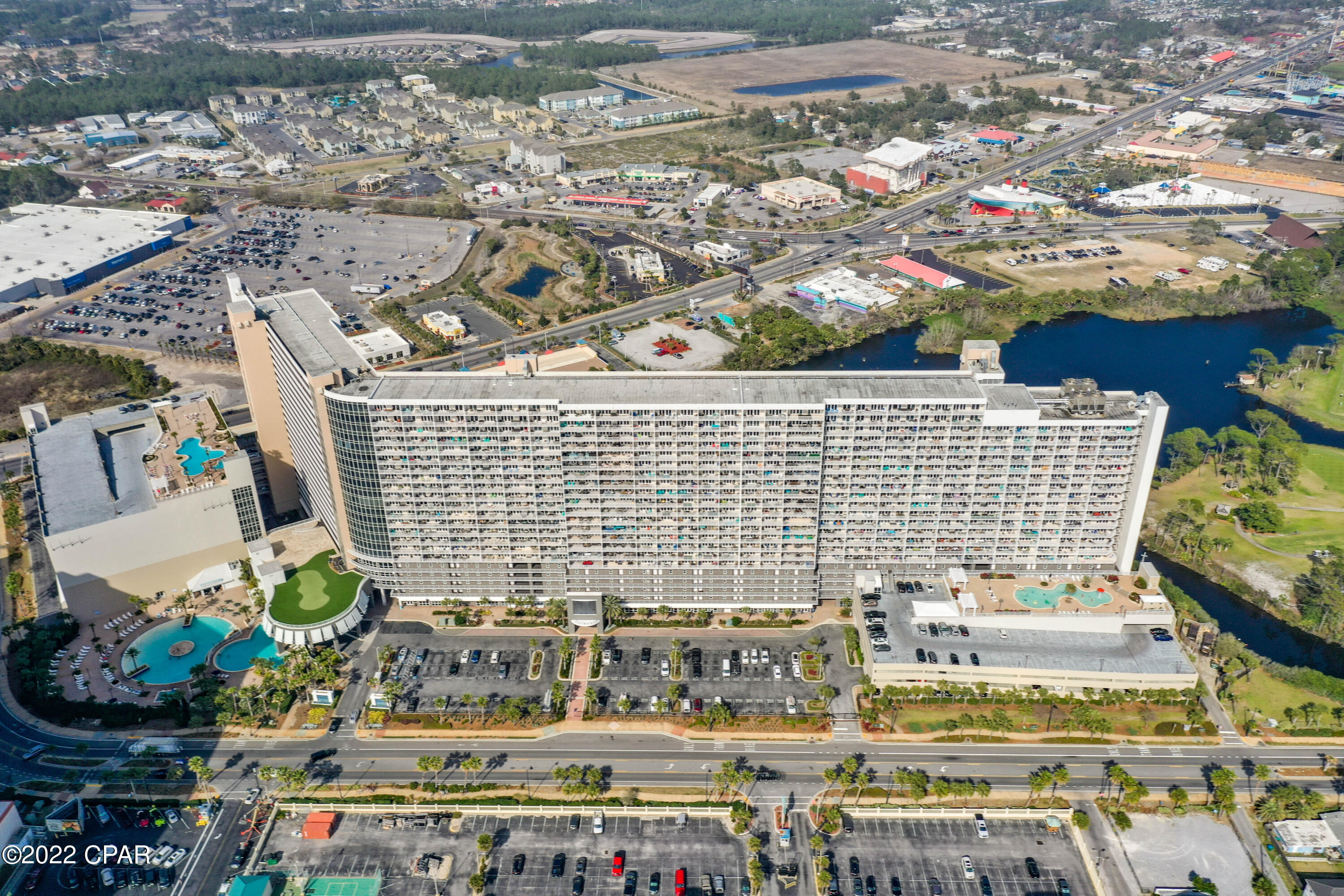 Laketown Wharf - Residential