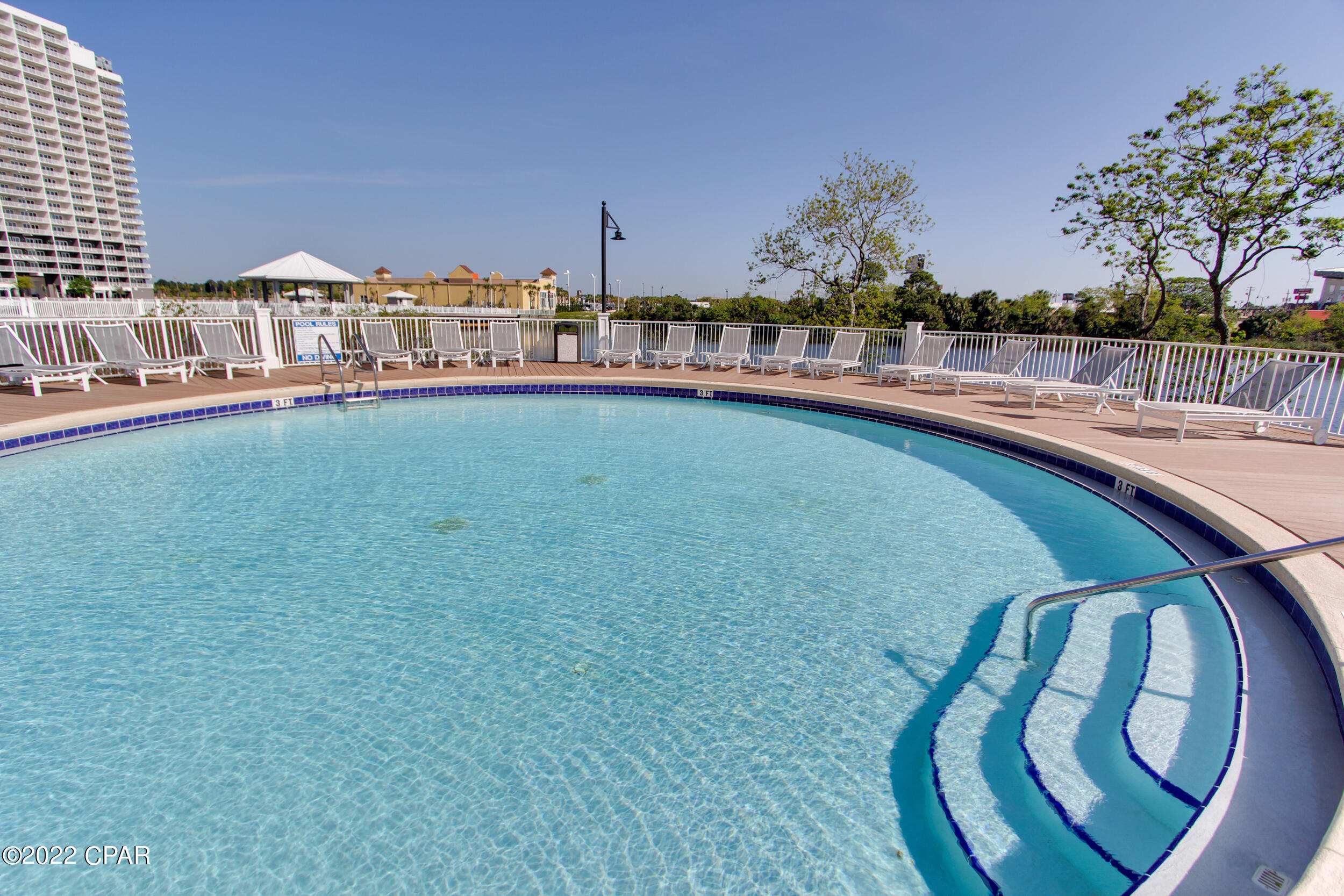 Laketown Wharf - Residential