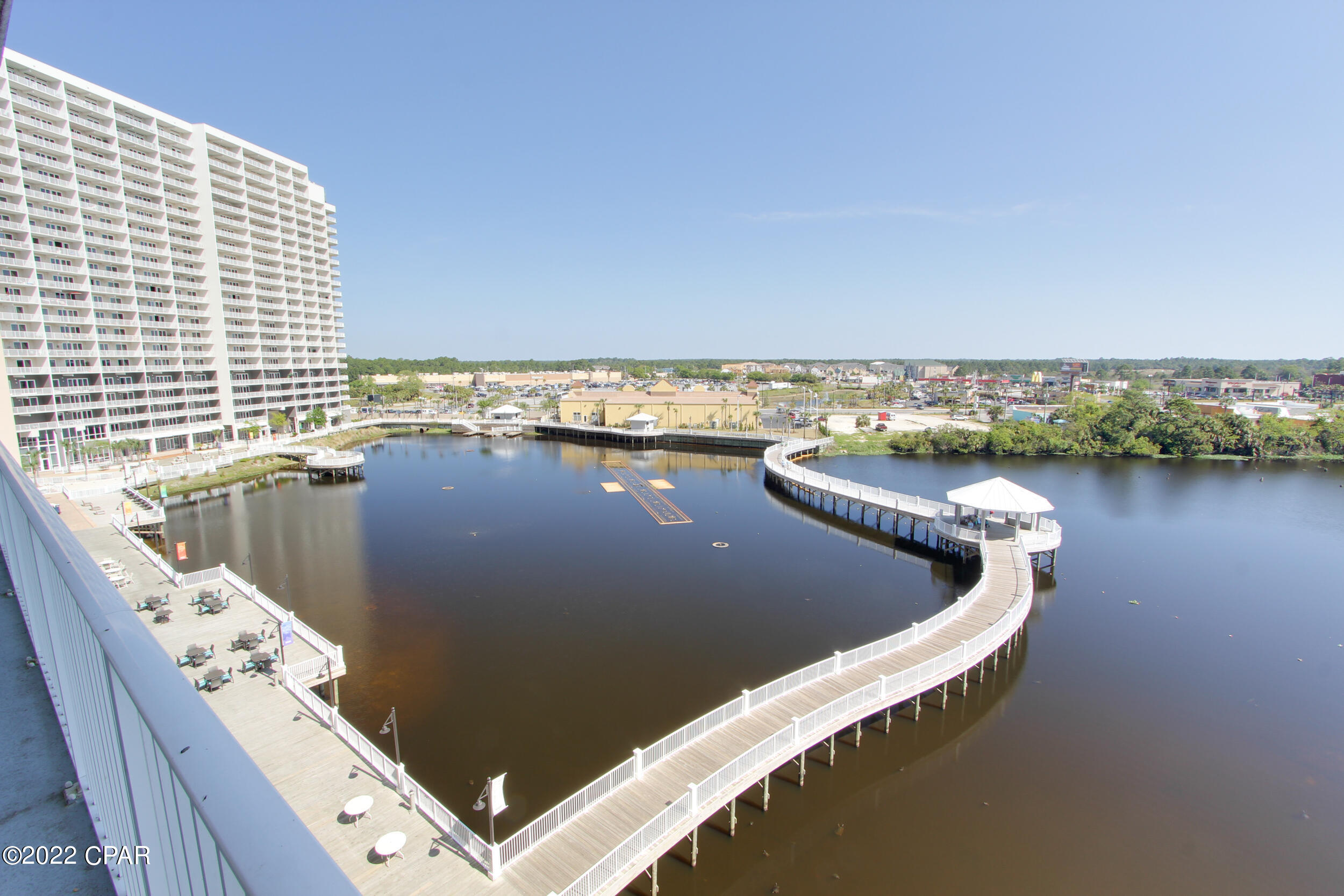 Laketown Wharf - Residential