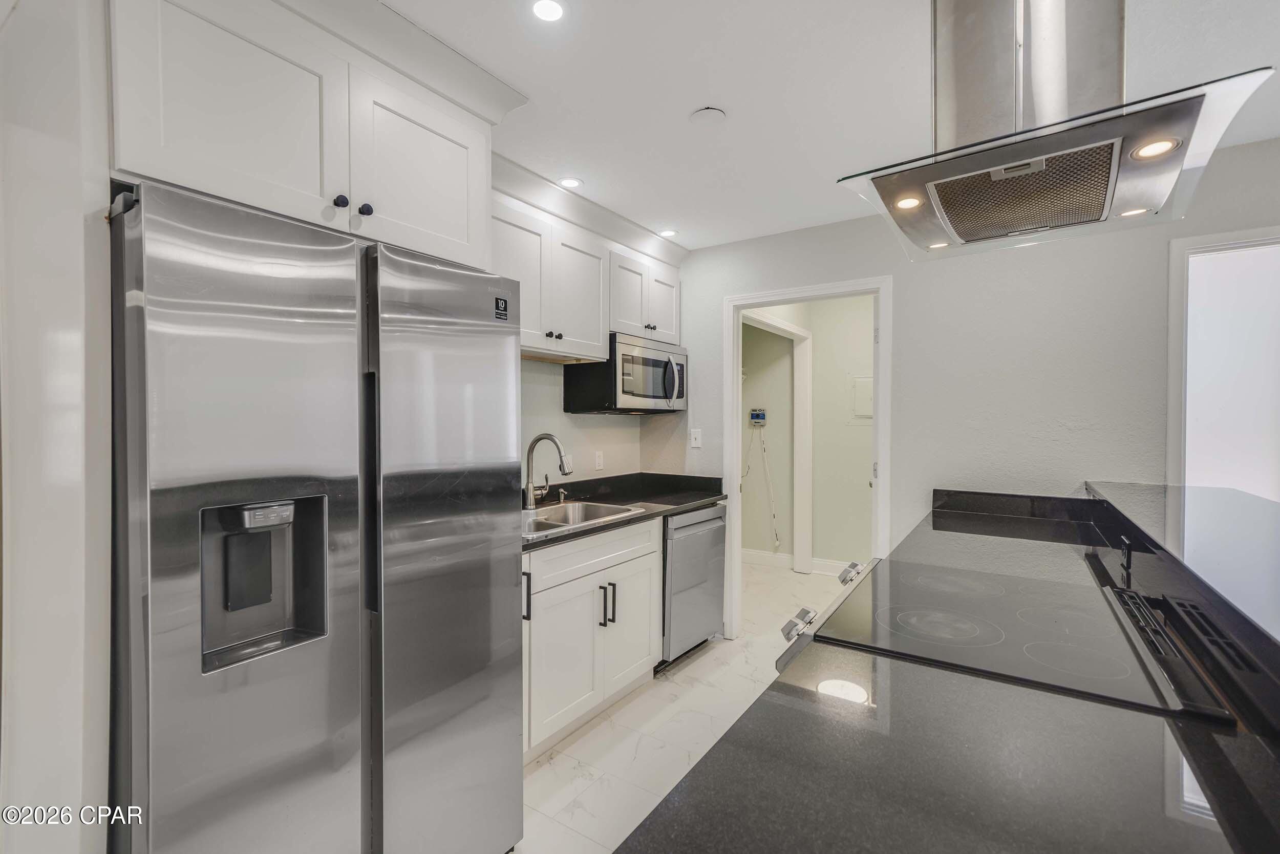 Bay Point Unit 1 - Residential Lease