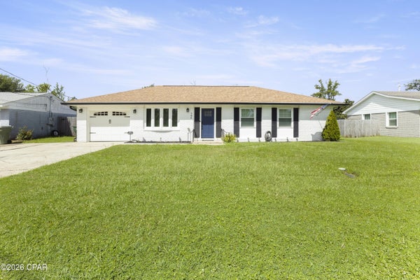 504 ALABAMA AVE, LYNN HAVEN, FL 32444 - Image 2bb4dec130d2f46c516f38ca9b082f11/1866957656