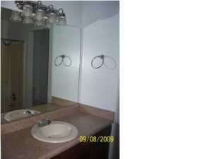 Venetian Villa - Residential Lease