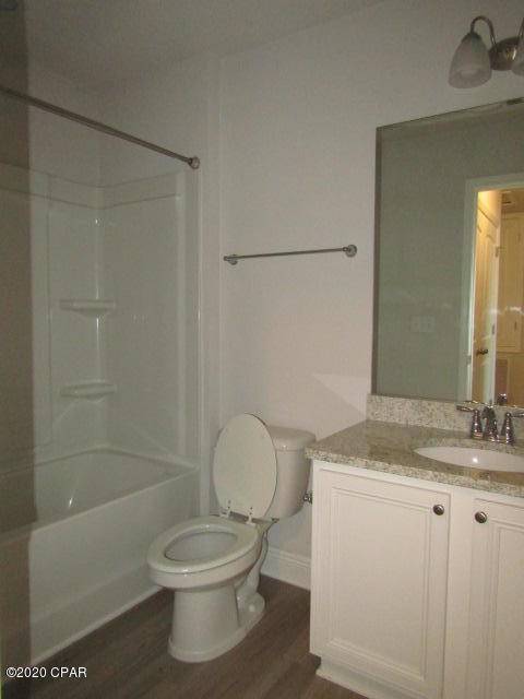 Hathaway Townhomes - Residential Lease