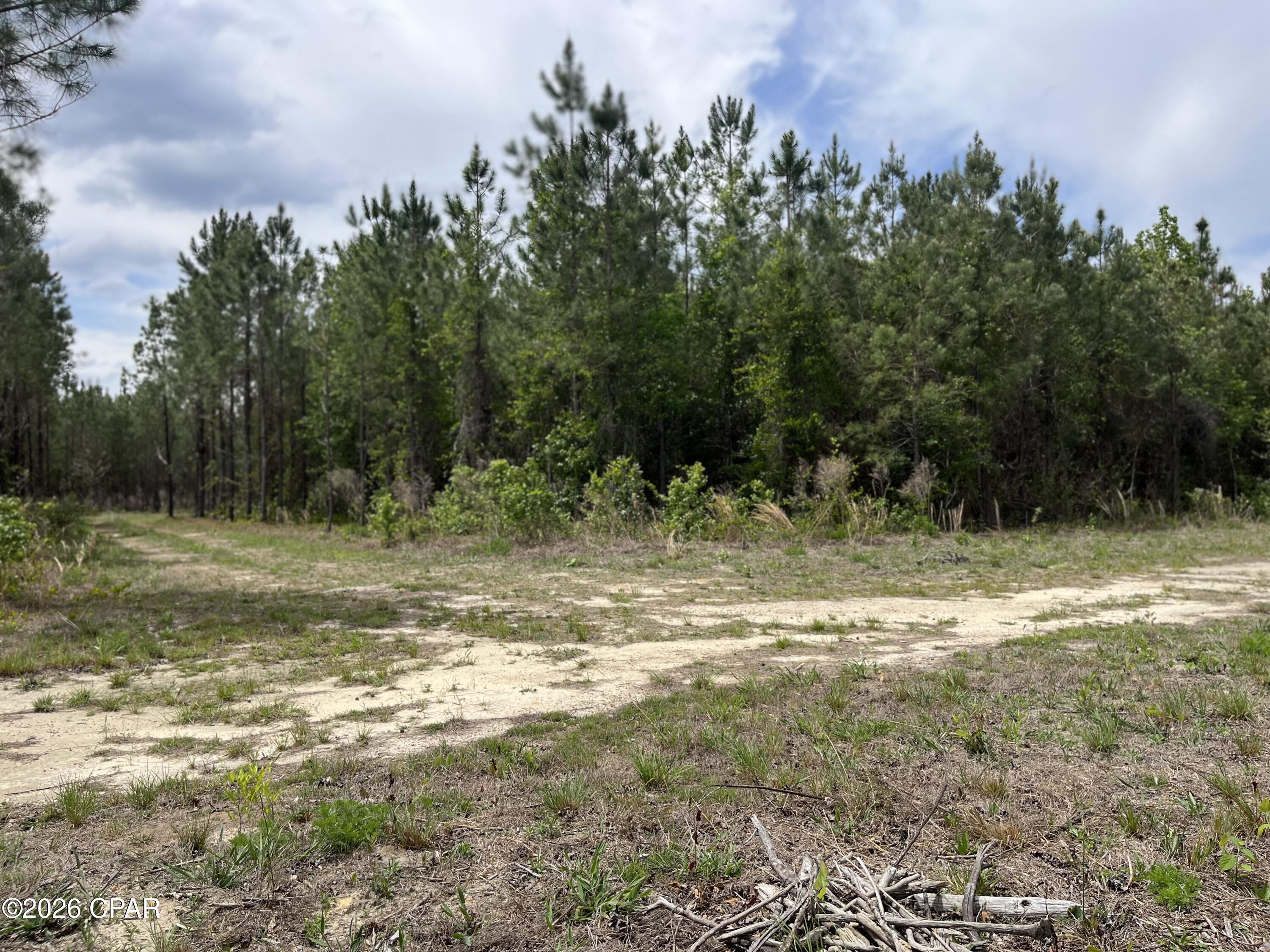 [No Recorded Subdiv] - Land