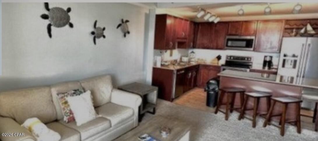 Laketown Wharf - Residential