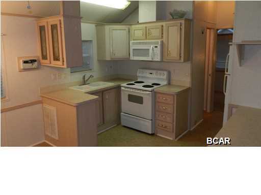 Emerald Pointe Resort - Residential Lease