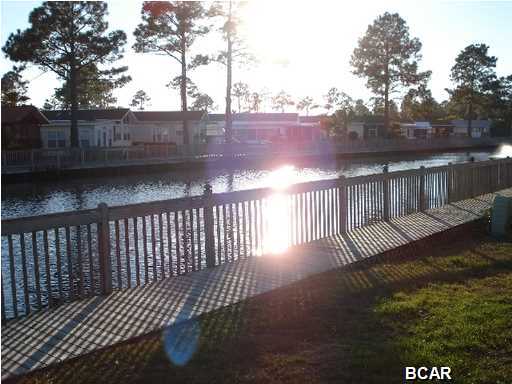 Emerald Pointe Resort - Residential Lease