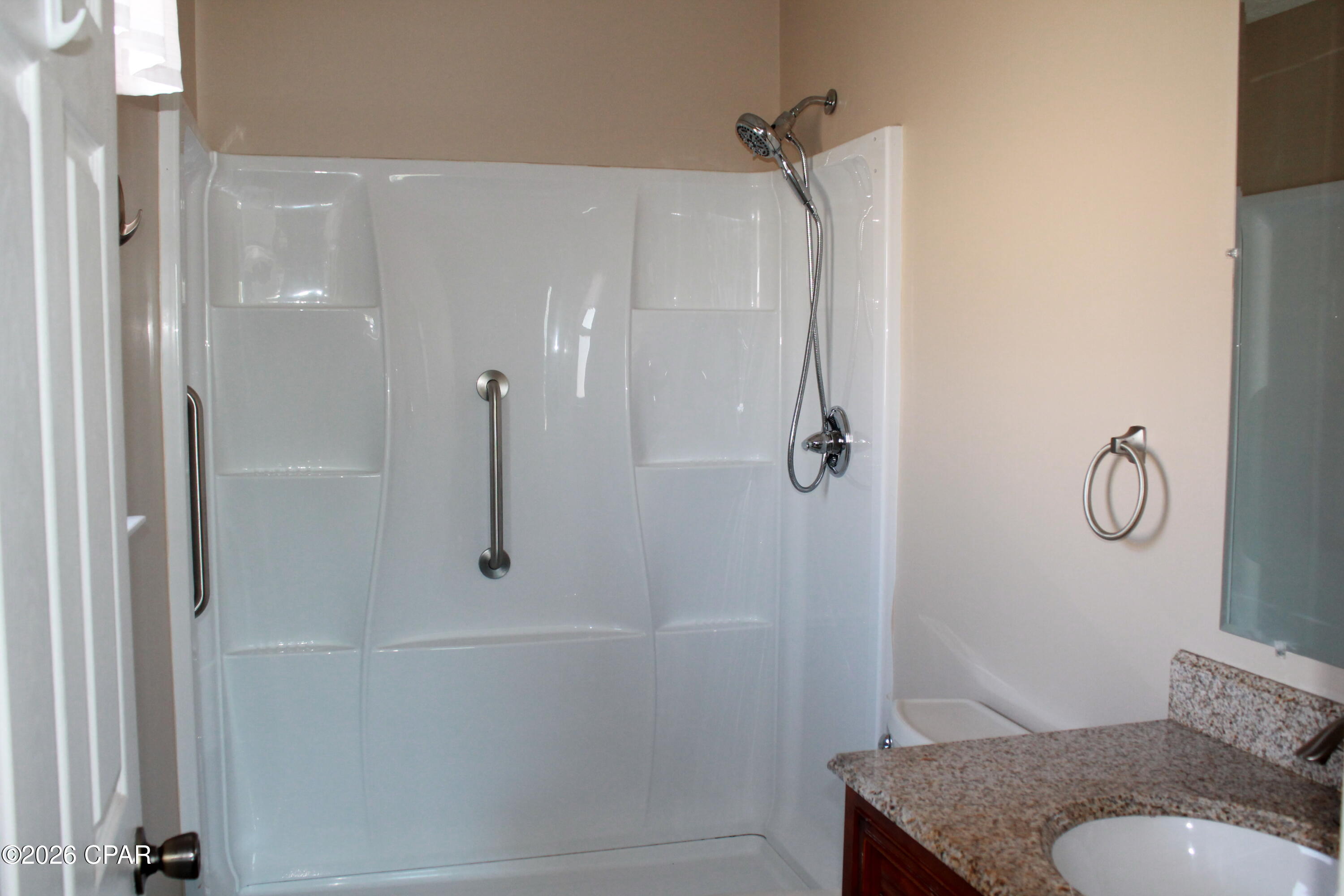 Shadow Bay Unt 3 & 4 - Residential