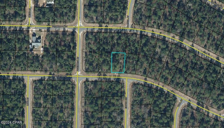 Building lot in the Sunny Hills community. There is a lot of new construction currently taking place to accommodate the growth pushing north out of Panama City. Sunny Hills features a popular and affordable 18 hole public golf course and many fine fishing and recreation lakes. Deed restricted community (no mobile homes) but best of all, no HOA! You owe it to yourself to check out this affordable country living. Great time to invest in the future of the Florida Panhandle. A previous due diligence period indicated the possible presence of a Gopher Tortoise.