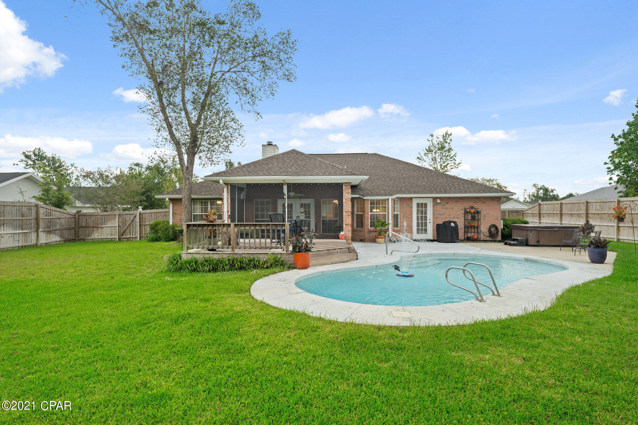 Mowat Highlands Ph 1 - Residential