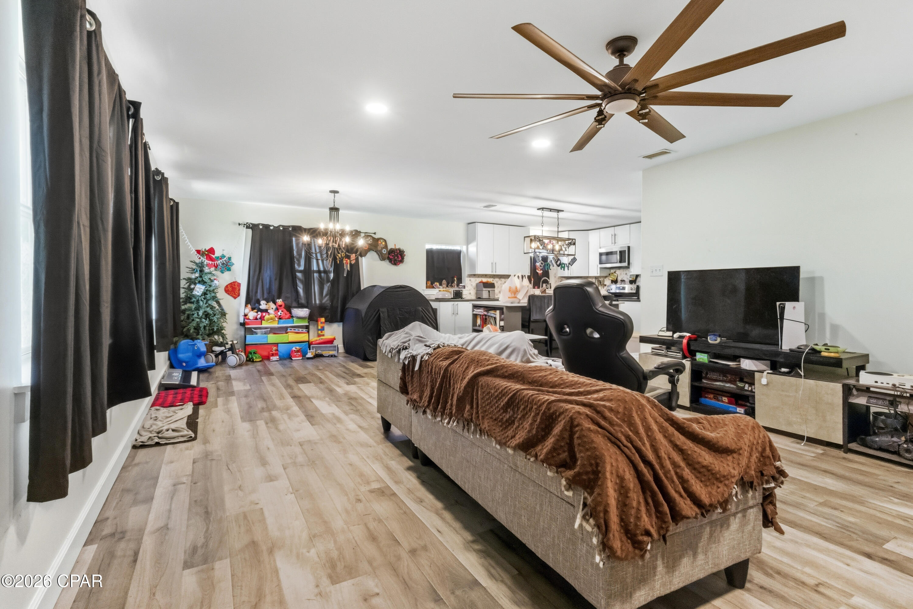 [No Recorded Subdiv] - Residential