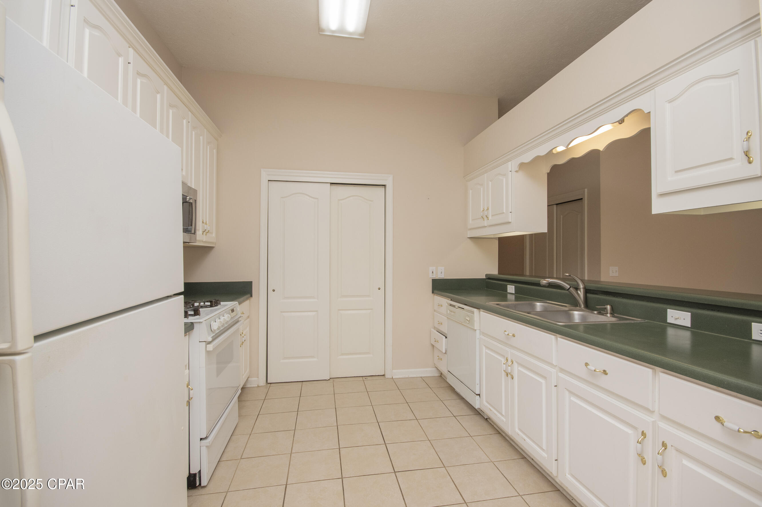 Summer Breeze Phase II - Residential