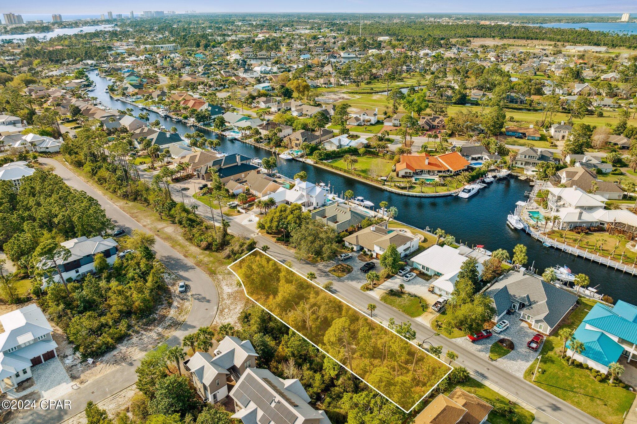 Martinique Phase II - Land