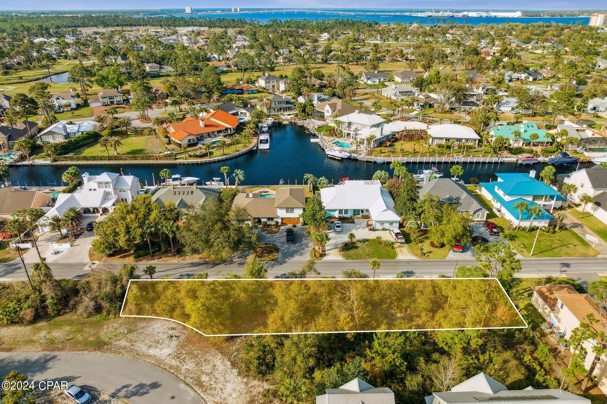 Martinique Phase II - Land