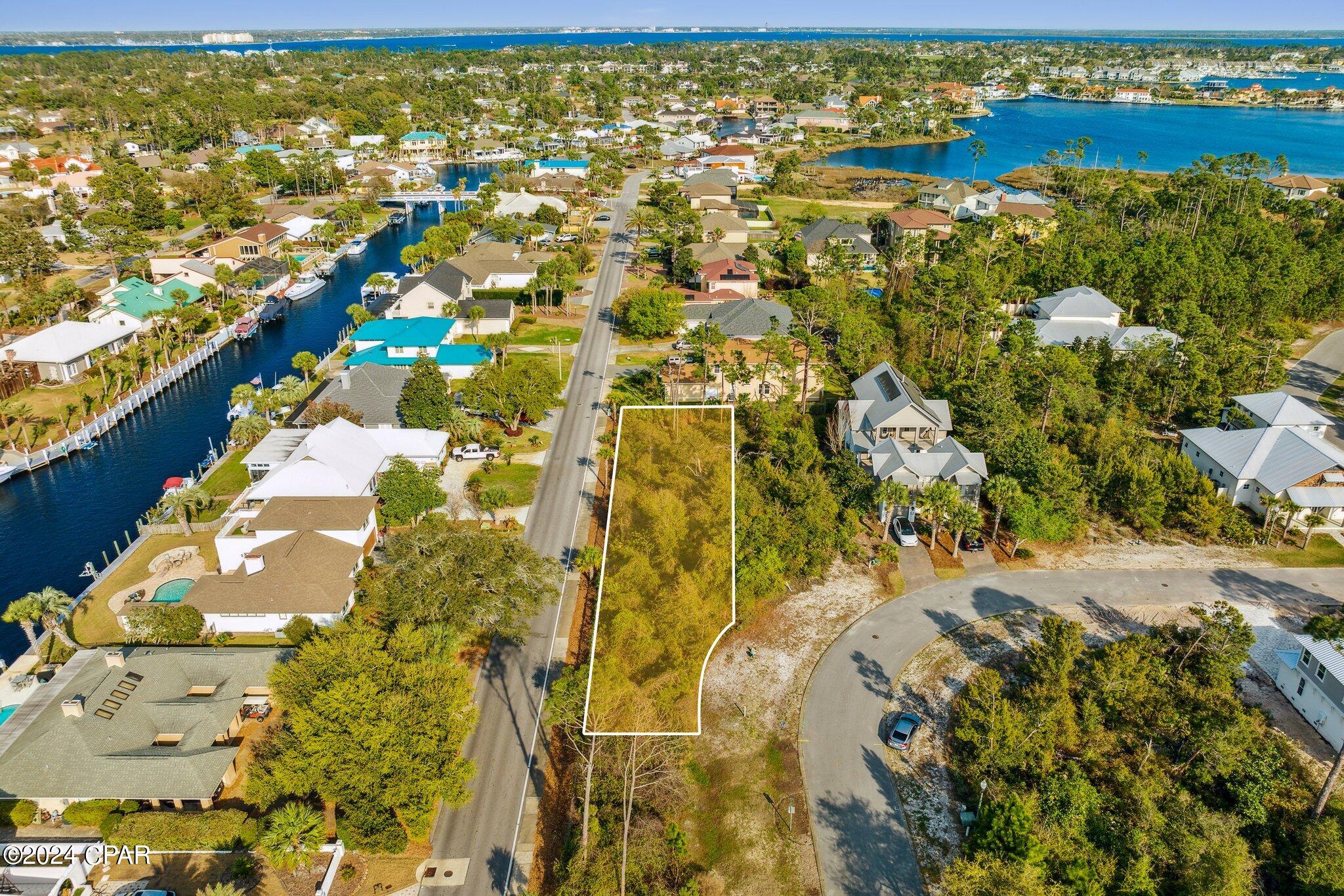 Martinique Phase II - Land