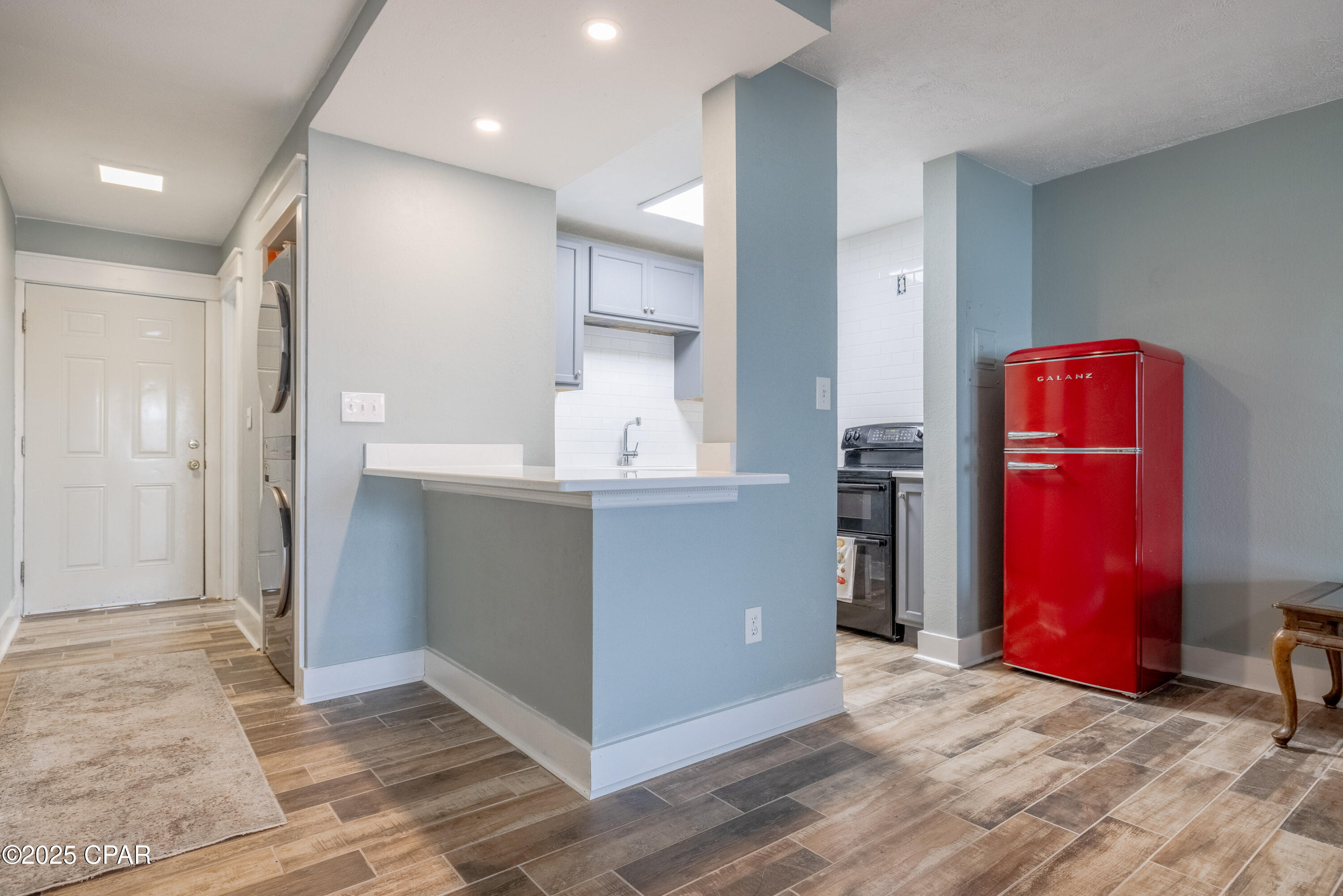 Lullwater Beach - Residential