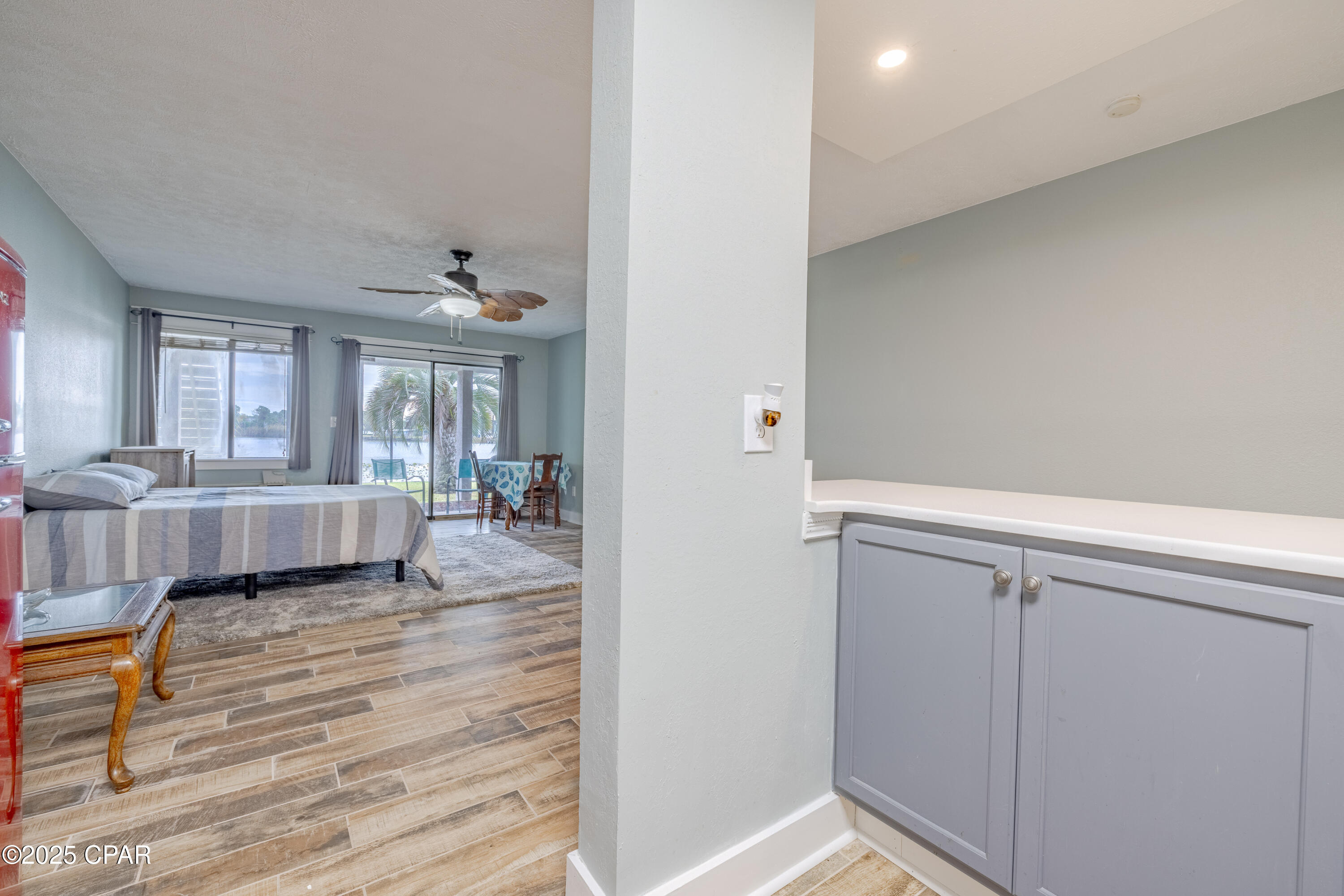 Lullwater Beach - Residential