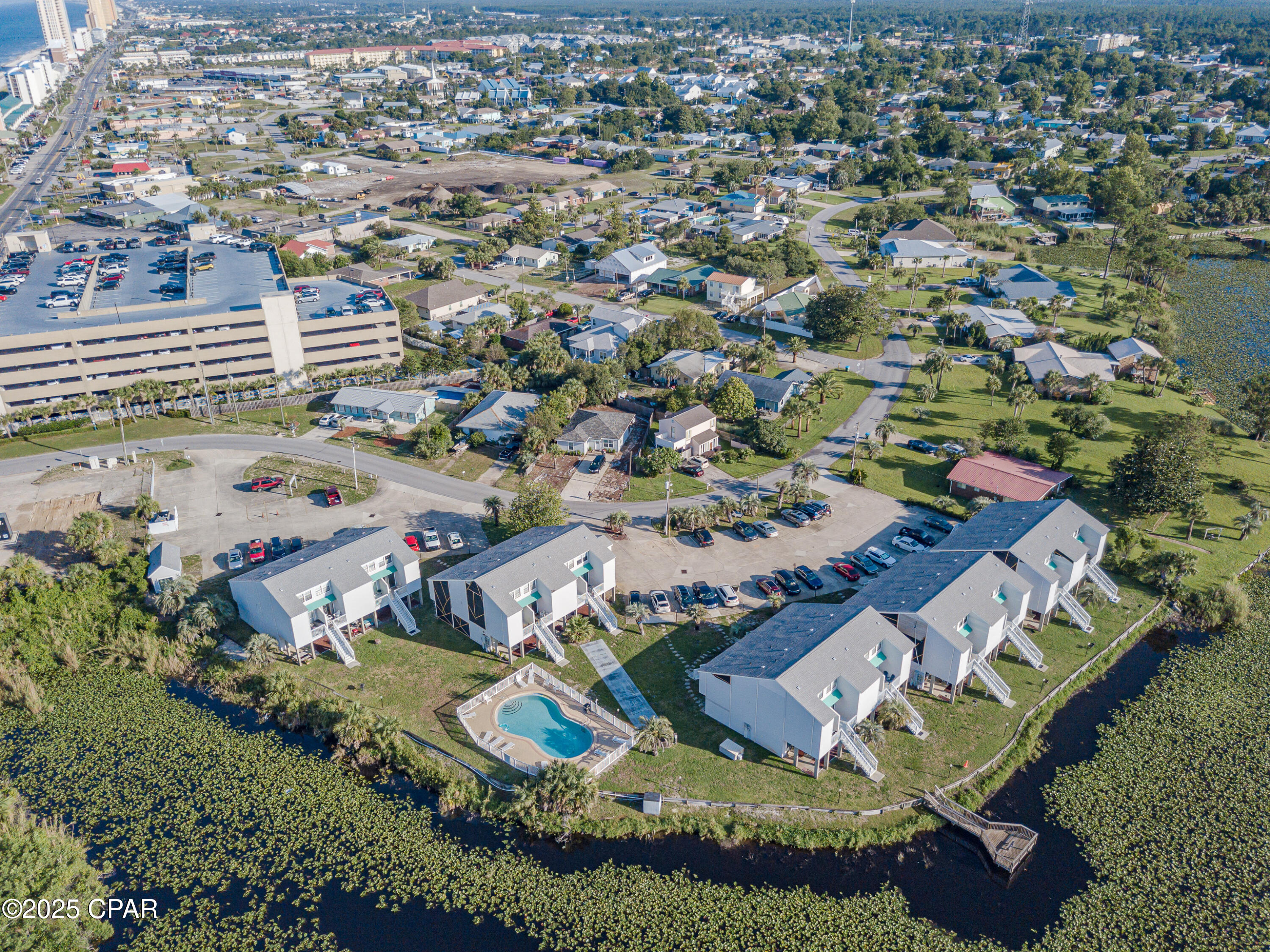 Lullwater Beach - Residential