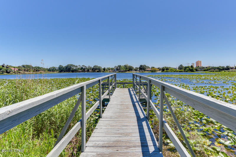 Lullwater Beach - Residential