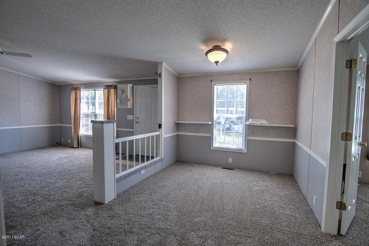 North Lagoon Oaks 7th Add - Residential