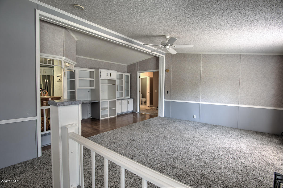 North Lagoon Oaks 7th Add - Residential