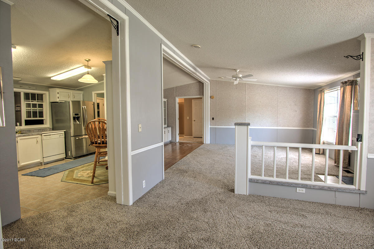 North Lagoon Oaks 7th Add - Residential