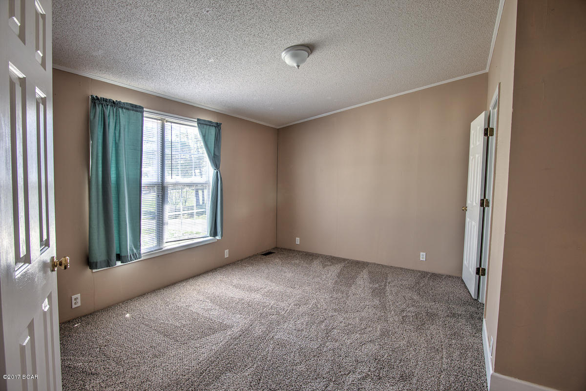 North Lagoon Oaks 7th Add - Residential