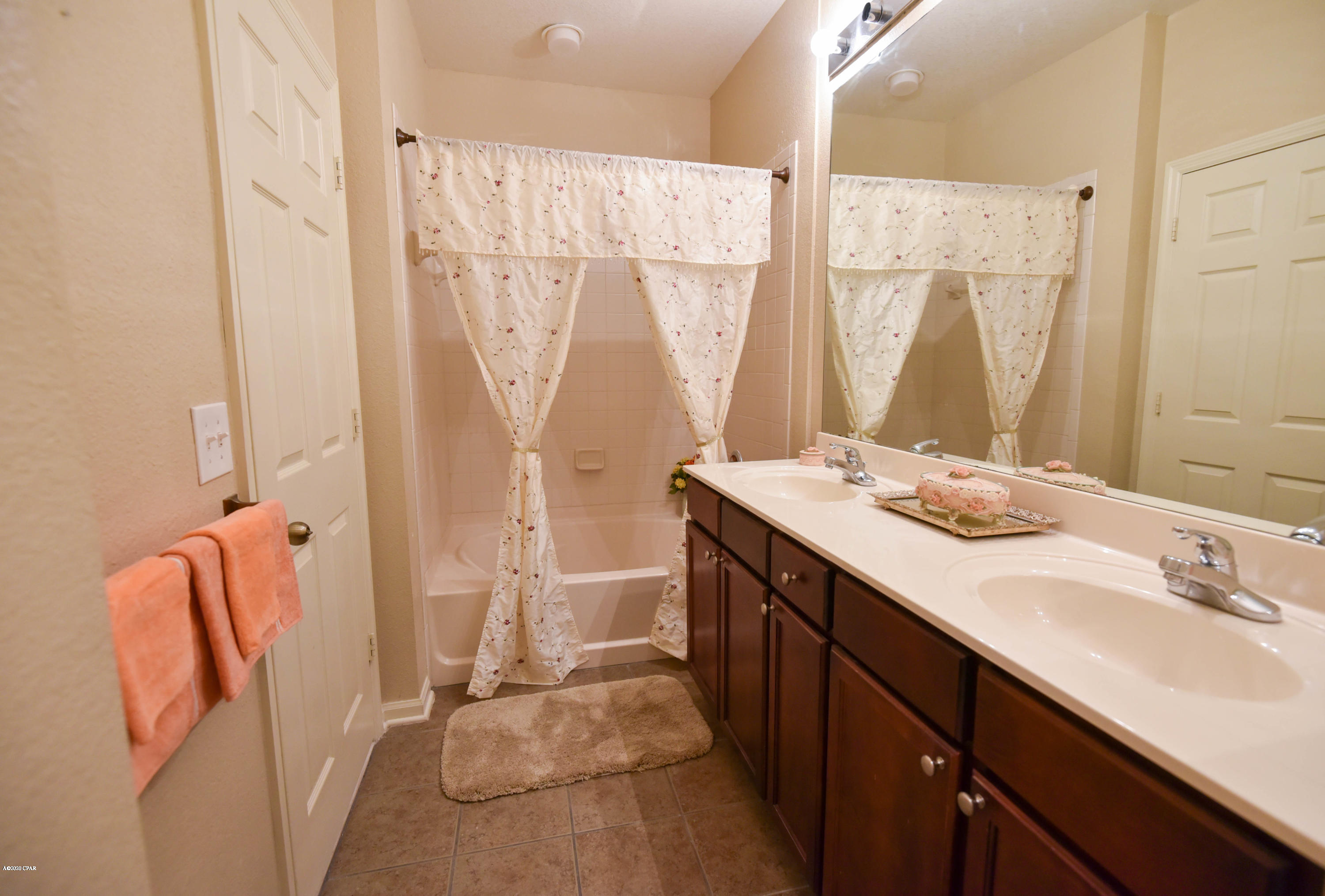 Baldwin Rowe - Residential