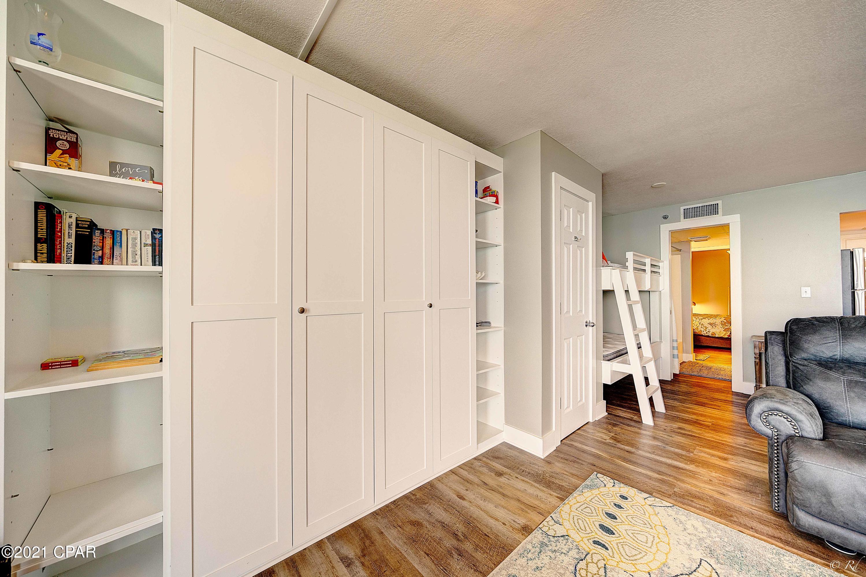 Sunbird Condo - Residential