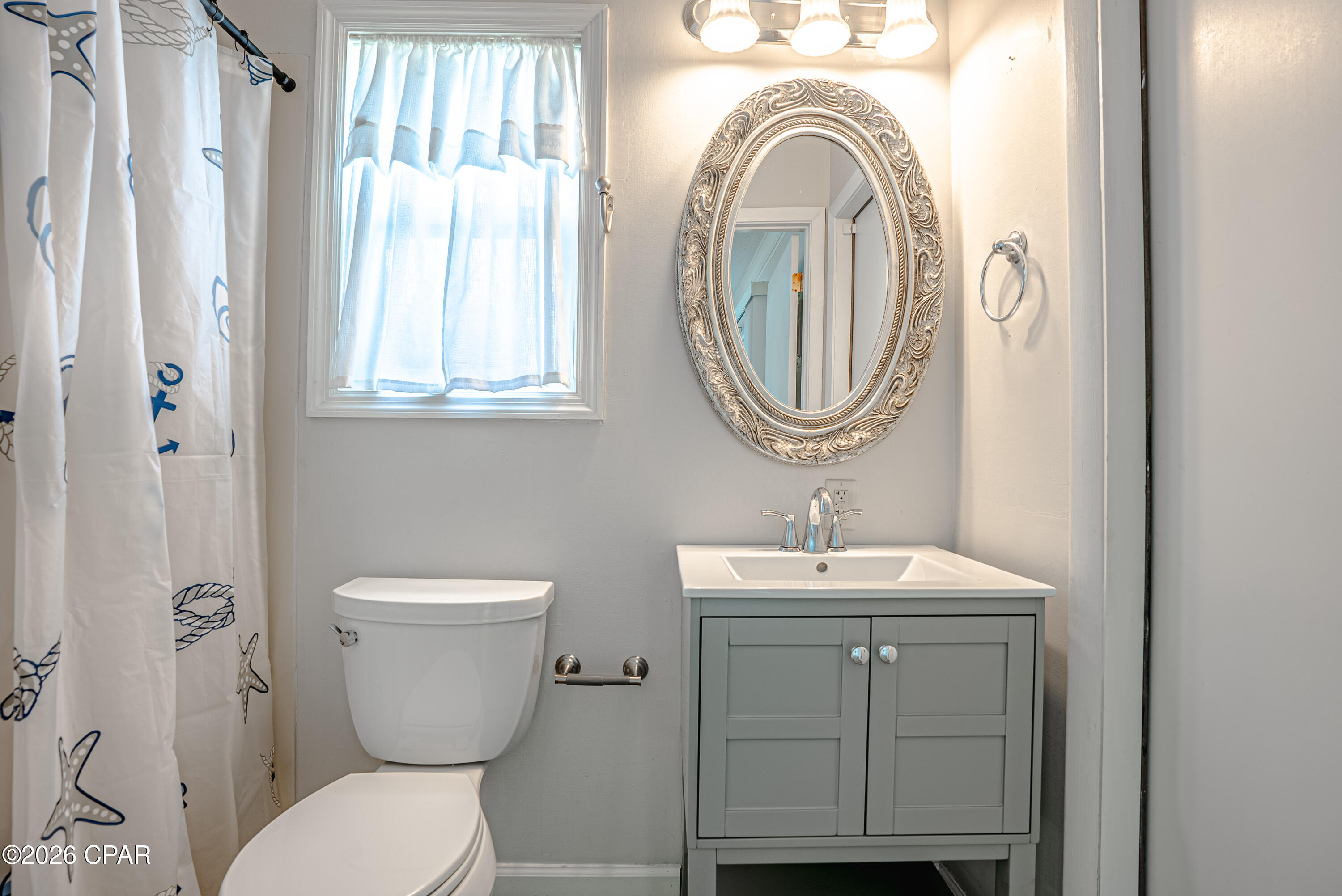 Tropical Bay - Residential