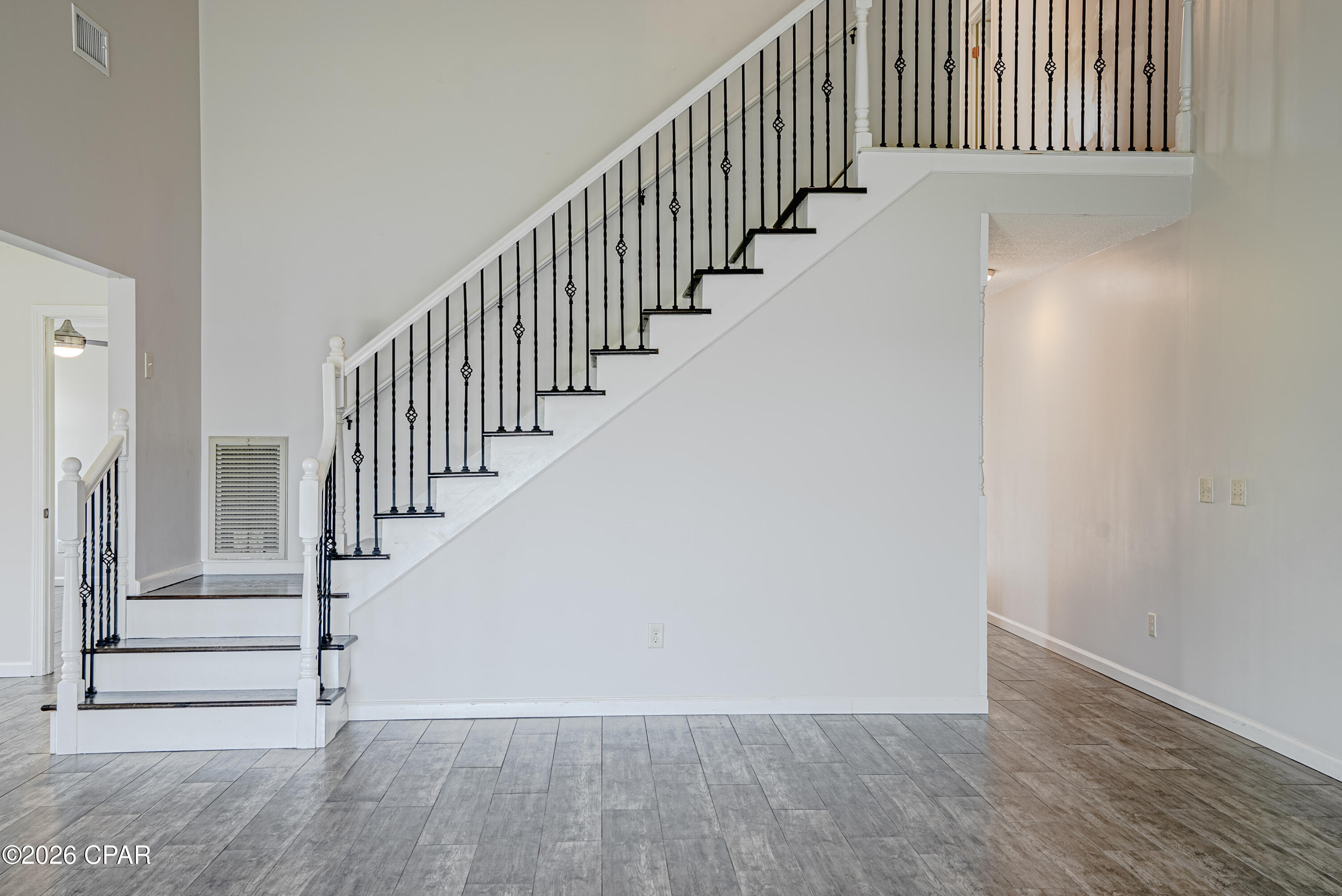 Tropical Bay - Residential