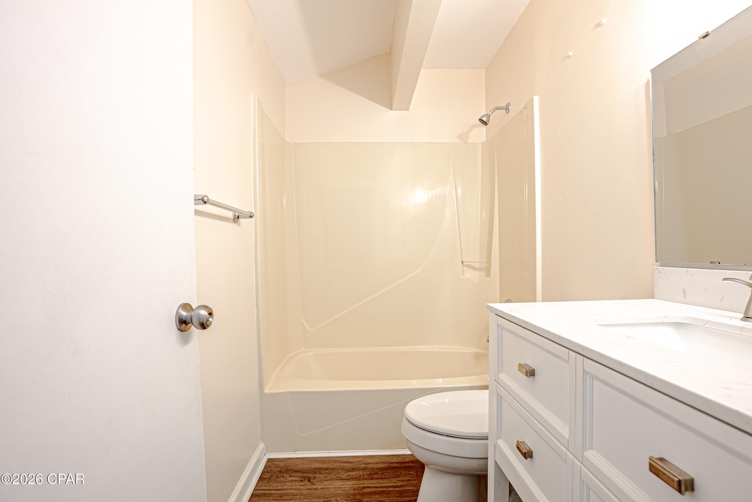 Tropical Bay - Residential