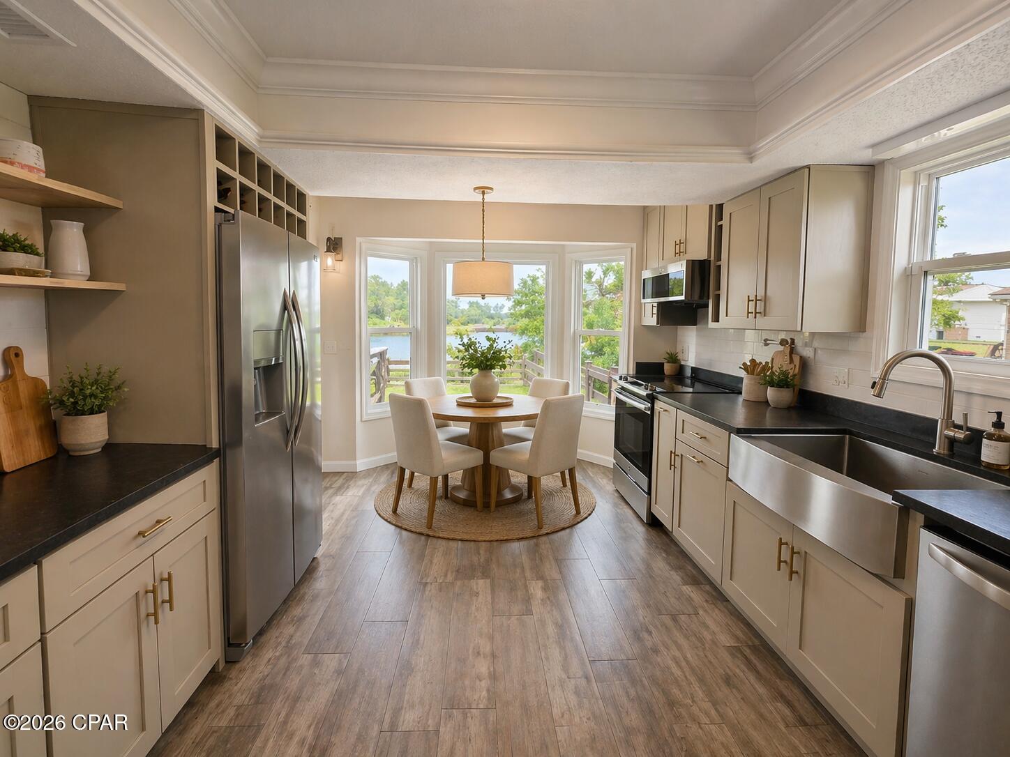 Tropical Bay - Residential