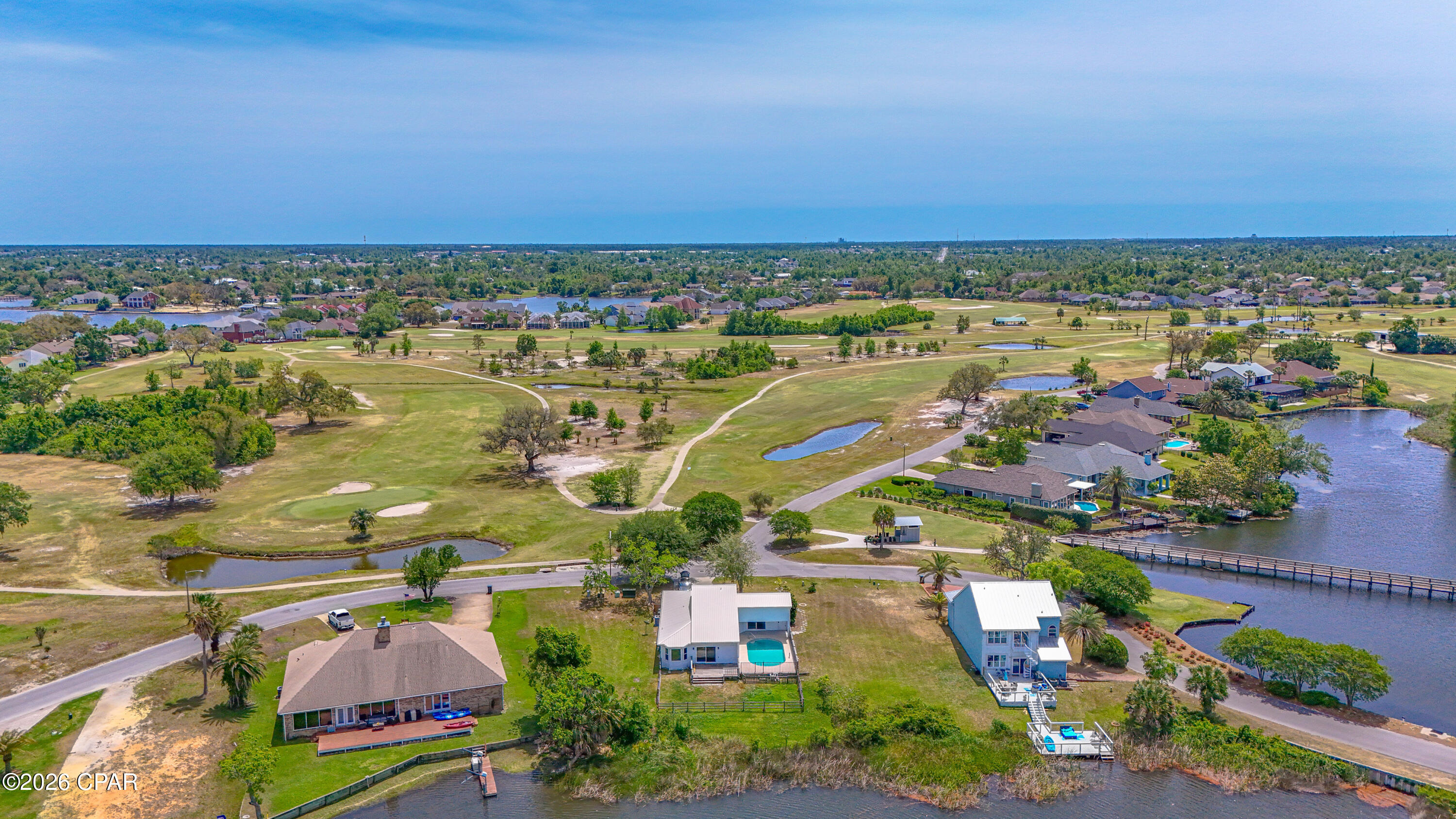 Tropical Bay - Residential